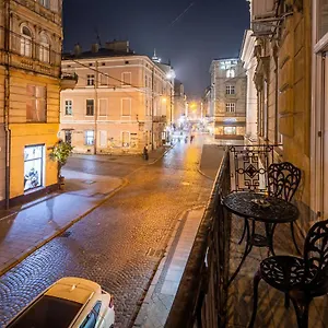 Classic Royal Apartment. Balcony And A/c , Львов Украина