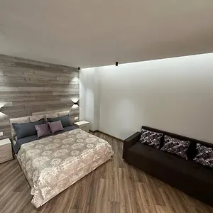  Апартаменты Medinahotelkz, # 105, вид на горы около арбата, Halal