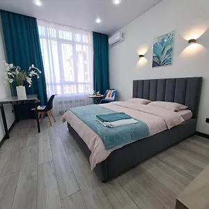  Апартаменты Warm With Shared Bathroom And Kitchen Near Mega Park
