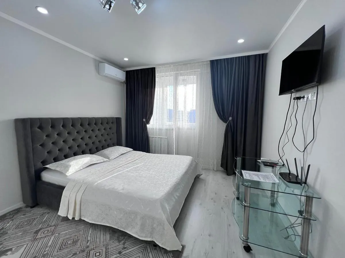 Apartment Уютная Квартира Напротив Спорткомплекса Алматы Арена, 51-24