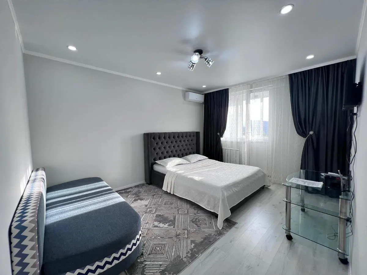 Apartment Уютная Квартира Напротив Спорткомплекса Алматы Арена, 51-24